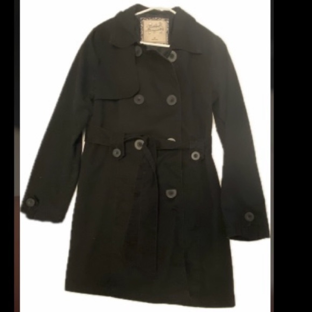 Black cotton button up mid length mid weight/light weight trench style coat
